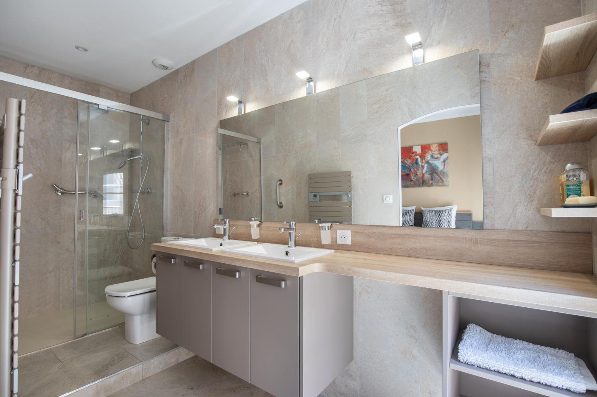 Au Coeur De L'Isle Apartment Ngoại thất bức ảnh